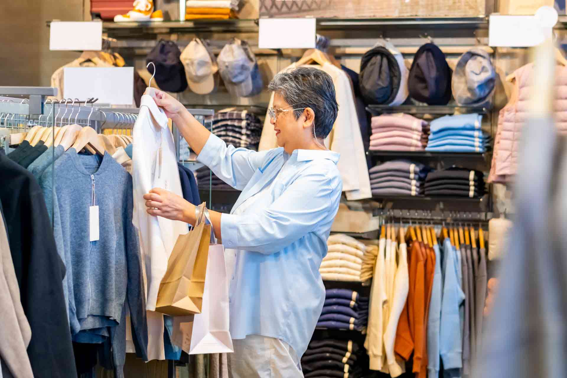 senior discounts retail